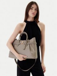 Guess Torebka Yesba HWBG78 33070 Brązowy. Brązowe torebki klasyczne damskie Guess, z aplikacjami, ze skóry, bez dodatków. Za 719.99 zł.