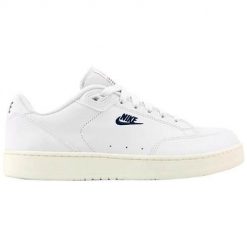 Buty do chodzenia męskie Nike Grandstand II. Białe buty sportowe na co dzień męskie Nike, z gumy, bez zapięcia, tenisowe. Za 436.00 zł.