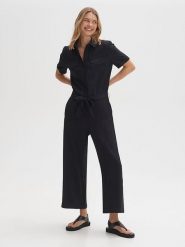 OPUS Kombinezon w kolorze czarnym rozmiar: 36. Czarne kombinezony damskie Opus, bez wzorów, z tkaniny, bez kołnierzyka, bez ramiączek. Za 187.99 zł.