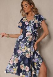 Niebieska Kopertowa Sukienka w Kwiaty Atesalia. Niebieskie sukienki damskie Renee, na co dzień, na wiosnę, m, bez wzorów, eleganckie, bez kołnierzyka, bez ramiączek, midi, kopertowe. W wyprzedaży za 83.99 zł.