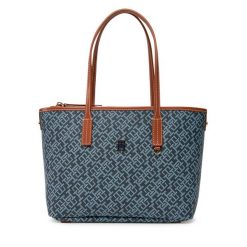 Torebka Tommy Hilfiger. Niebieskie torebki klasyczne damskie Tommy Hilfiger, bez wzorów, bez dodatków. Za 479.99 zł.