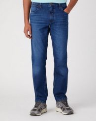 WRANGLER GREENSBORO MĘSKIE SPODNIE JEANSOWE FREE WAY W15QYJZ99 112331145. Spodnie materiałowe męskie Wrangler, bez wzorów, z jeansu. Za 229.99 zł.
