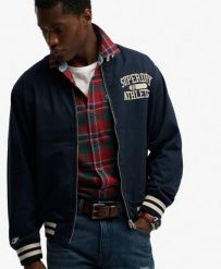 Superdry Kurtka Bomber Twill Varsity z mieszanki bawełny. Niebieskie kurtki damskie Superdry., m, bez wzorów, z bawełny, bez kaptura. Za 304.00 zł.