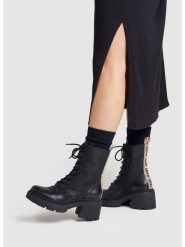 Pepe Jeans FOOTWEAR Skórzane botki w kolorze czarnym rozmiar: 40. Czarne botki damskie Pepe Jeans FOOTWEAR, z jeansu, bez obcasa, bez zapięcia. Za 190.63 zł.
