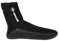 Kapcie Beuchat Sirocco Open 5 mm. Czarne kapcie damskie BEUCHAT, z neoprenu. Za 148.45 zł.