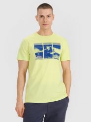 4F T-shirt regular z nadrukiem męski - zielony S. Zielone t-shirty męskie 4f, m, bez wzorów, z bawełny, bez kołnierzyka. Za 69.99 zł.
