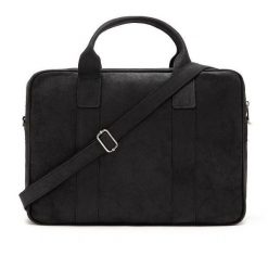 Skórzana Torba na Laptopa Brødrene BL01 Czarny. Czarne torby na laptopa damskie bez wzorów, ze skóry. Za 386.99 zł.