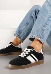 Czarne Sneakersy Typu Tenisówki Ozdobione Paskami Amolana. Czarne trampki i tenisówki damskie Renee, bez wzorów, z jeansu. Za 74.99 zł.