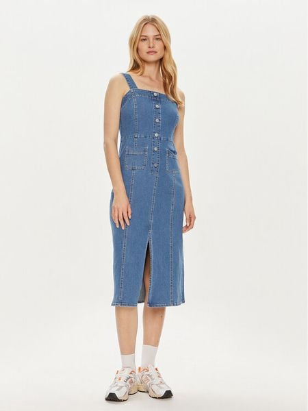 Vero Moda Sukienka jeansowa Saila 10310393 Niebieski Regular Fit. Niebieskie sukienki damskie Vero Moda, m, bez wzorów, z bawełny, bez kołnierzyka, bez ramiączek. Za 239.99 zł.
