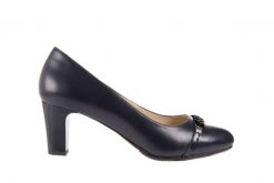 Czółenka Bayla-130 4006-120-764 Granat Skóra naturalna - 36. Niebieskie czółenka damskie Bayla, bez wzorów, z gumy, bez obcasa, na obcasie. W wyprzedaży za 89.10 zł.