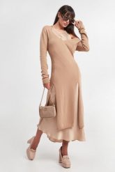 Sukienka z wełną TWINSET. Sukienki damskie Twinset Milano, xs, bez wzorów, z wełny, bez kołnierzyka, bez ramiączek. W wyprzedaży za 1,026.27 zł.