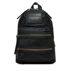 Plecak Marc Jacobs. Czarne plecaki damskie MARC JACOBS, bez wzorów. Za 789.99 zł.