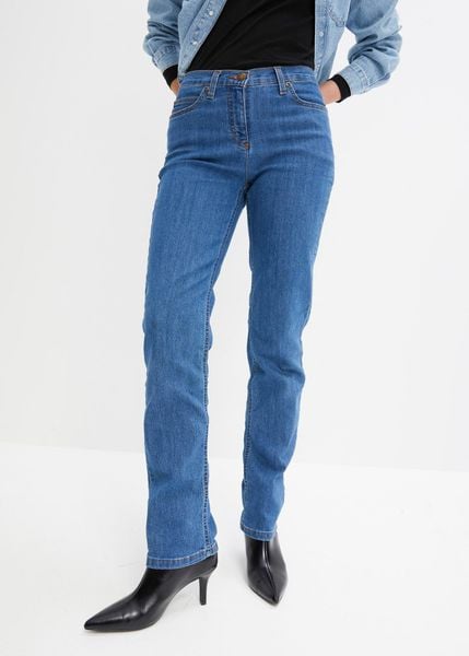 Jeansy ze stretchem, straight, mid waist. Niebieskie jeansy damskie bonprix. Za 114.99 zł.