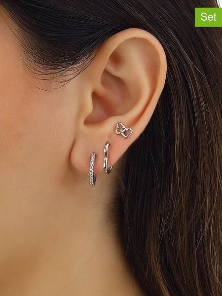 Miu Silver Srebrne kolczyki (3 szt.) z cyrkoniami rozmiar: onesize. Szare kolczyki damskie Miu Silver, z cyrkonią, srebrne. Za 121.99 zł.