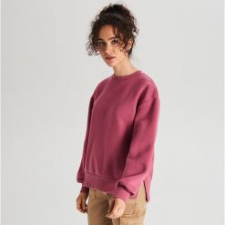 Gładka bluza - Bordowy. Czerwone bluzy bez kaptura damskie Cropp, l. Za 59.99 zł.