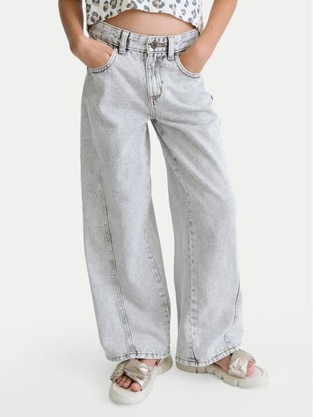 Mayoral Jeansy 6552 Szary Wide Leg. Szare spodnie dziewczęce Mayoral, z bawełny. Za 144.99 zł.