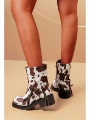 C'M Botki w kolorze brązowo-białym rozmiar: 40. Białe botki damskie C'M, bez obcasa, bez zapięcia. Za 174.43 zł.