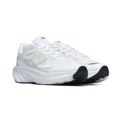 Buty sportowe New Balance UTRNWE. Białe buty sportowe na co dzień damskie New Balance, bez wzorów, z gumy, do biegania. Za 462.14 zł.