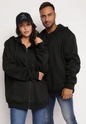 Czarna Bluza z Kapturem Kassica. Czarne bluzy z kapturem męskie Born2be, m, z dzianiny. Za 74.99 zł.