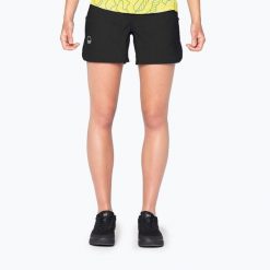 Spodenki wspinaczkowe damskie Wild Country Session. Czarne szorty damskie WILD COUNTRY, bez wzorów, sportowe. Za 159.99 zł.