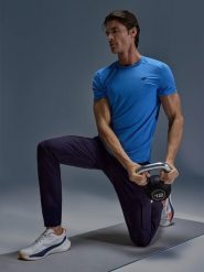 4F Koszulka treningowa szybkoschnąca męska - niebieska S. Niebieskie t-shirty sportowe męskie 4f, m, z elastanu, bez ramiączek, na fitness i siłownię. Za 129.99 zł.