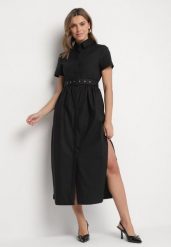 Czarna Rozkloszowana Sukienka Koszulowa z Bawełny Ozdobiona Paskiem Harilea. Czarne sukienki damskie Born2be, na co dzień, na lato, m, bez wzorów, z bawełny, eleganckie, bez kołnierzyka, bez ramiączek, maxi, koszulowe. W wyprzedaży za 127.99 zł.