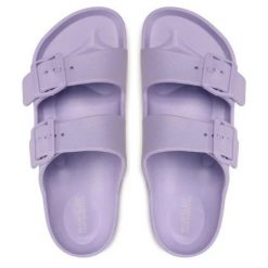 Klapki basenowe damskie Regatta Brooklyn. Fioletowe klapki damskie Regatta, bez wzorów, bez obcasa. Za 63.84 zł.