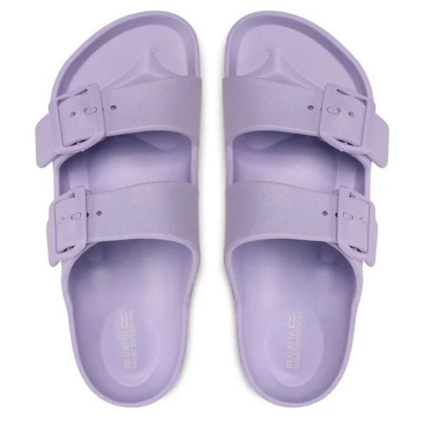 Klapki basenowe damskie Regatta Brooklyn. Fioletowe klapki damskie Regatta, bez wzorów, bez obcasa. Za 63.84 zł.