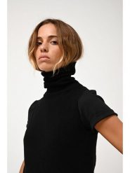 AUTHENTIC CASHMERE Kaszmirowy golf "Capucin" w kolorze czarnym rozmiar: L. Czarne golfy damskie AUTHENTIC CASHMERE, l, bez wzorów, z kaszmiru, bez ramiączek. Za 235.50 zł.