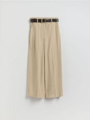 Spodnie z modalem - beżowy. Brązowe spodnie materiałowe damskie Reserved, bez wzorów, z tkaniny. Za 139.99 zł.