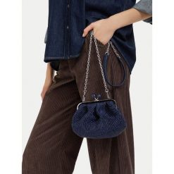 Torebka Weekend Max Mara. Niebieskie torebki klasyczne damskie Weekend Max Mara, bez wzorów, bez dodatków. Za 1,159.00 zł.