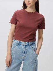 Bawełniany crop top - brązowy. Brązowe topy damskie Reserved, l, bez wzorów, z bawełny, bez kołnierzyka. Za 29.99 zł.