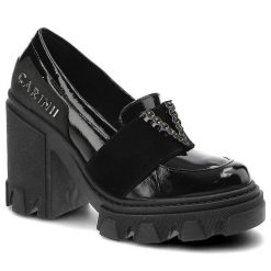 Czarne Półbuty Carinii Modne Skórzane Buty Damskie. Czarne półbuty damskie Carinii, bez wzorów, ze skóry, biznesowe, bez obcasa, na obcasie. Za 379.00 zł.