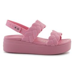 Sandały Crocs Brooklyn Woven Low Wedge 209977-6XX różowe. Czerwone sandały damskie bez wzorów, bez obcasa, na koturnie. Za 367.32 zł.