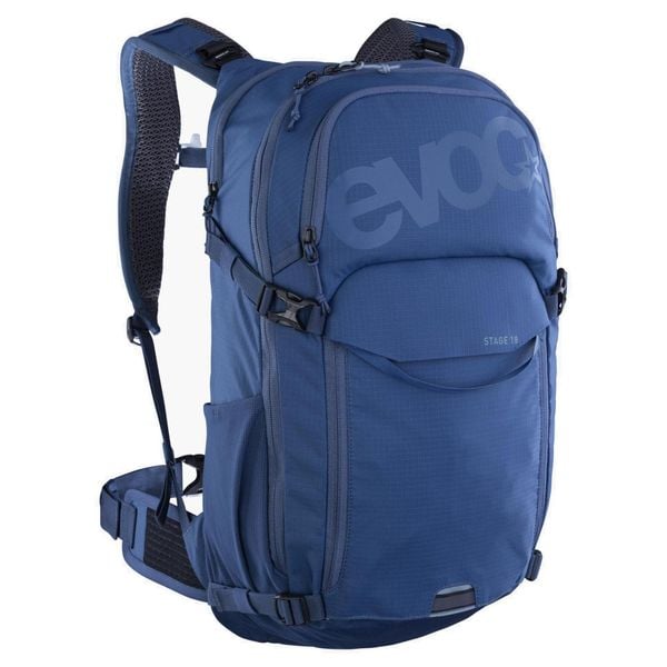 Plecak rowerowy Evoc Stage 18 - denim. Niebieskie plecaki damskie EVOC, bez wzorów, z denimu. Za 783.46 zł.