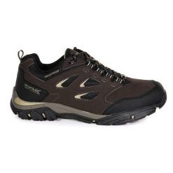 Buty trekkingowe męskie Holcombe IEP Low Regatta. Brązowe buty trekkingowe męskie Regatta, bez zapięcia, trekkingowe. Za 229.00 zł.