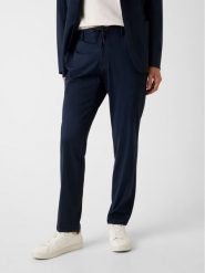 Guess Spodnie materiałowe 180429 Niebieski Regular Fit. Niebieskie spodnie materiałowe męskie Guess, z aplikacjami, z materiału. Za 469.99 zł.