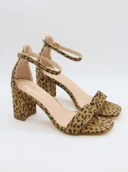 Bellucci Sandały w kolorze jasnobrązowo-czarnym rozmiar: 38. Brązowe sandały damskie Bellucci, bez wzorów, bez obcasa, na koturnie. Za 100.99 zł.