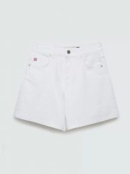 Szorty damskie jeansowe białe Soleil 815. Białe szorty damskie Big Star, bez wzorów, z denimu, klasyczne, z podwyższonym stanem. Za 159.99 zł.