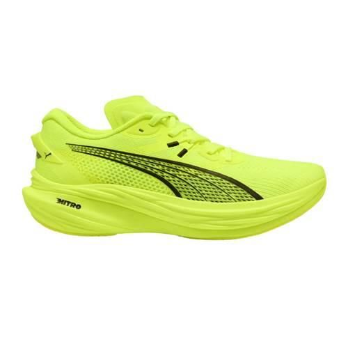 Buty do biegania męskie Puma Deviate Nitro 3. Żółte buty fitness męskie Puma, do biegania. Za 732.00 zł.