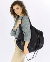 Shopper bag skórzany MARCO MAZZINI czarny VS1a. Czarne shopper bag damskie bez wzorów, ze skóry, duże, bez dodatków. Za 474.05 zł.