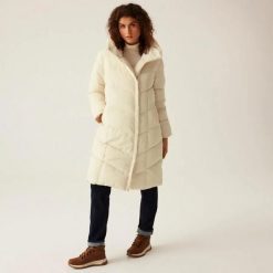 Parka damska Regatta Nurie. Białe parki damskie Regatta, s, bez wzorów, z materiału. Za 333.50 zł.