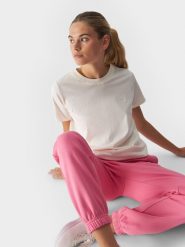 4F T-shirt regular gładki damski - beżowy XS. Brązowe t-shirty damskie 4f, xs, bez wzorów, z bawełny, bez kołnierzyka. W wyprzedaży za 29.99 zł.