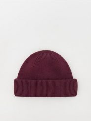 Bawełniana czapka beanie - bordowy. Czerwone czapki męskie Reserved, bez wzorów, z bawełny. W wyprzedaży za 15.99 zł.