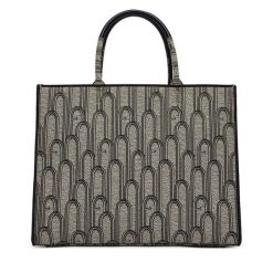 Torebka Furla. Czarne torebki klasyczne damskie Furla, bez wzorów, bez dodatków. Za 1,559.00 zł.