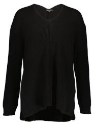 More & More Sweter w kolorze czarnym rozmiar: 46. Czarne swetry klasyczne damskie MORE & MORE, prążkowane, bez kołnierzyka. Za 114.17 zł.