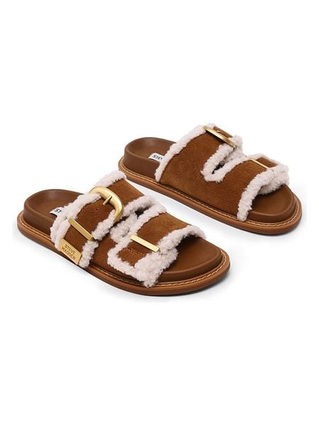 Steve Madden Klapki w kolorze jasnobrązowym rozmiar: 40. Brązowe klapki damskie Steve Madden, bez wzorów, bez obcasa. Za 259.95 zł.