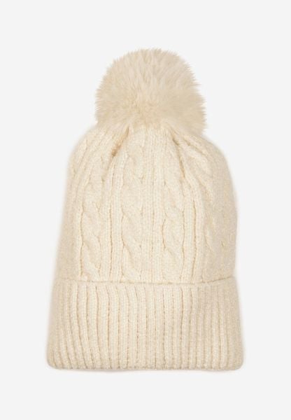 Jasnobeżowa Czapka w Ozdobny Warkoczowy Splot z Pomponem Emmilae. Brązowe czapki zimowe damskie Renee, z dzianiny. Za 29.99 zł.