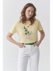 TATUUM Koszulka "Malati" w kolorze żółtym rozmiar: XL. Żółte bluzki damskie Tatuum, xl, bez wzorów, z bawełny, bez kołnierzyka, bez ramiączek. Za 74.63 zł.