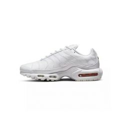 Męskie buty sportowe futurystyczny design AIR MAX PLUS. Białe buty sportowe na co dzień męskie Nike, z gumy, bez zapięcia, trekkingowe, nike air max. Za 595.45 zł.